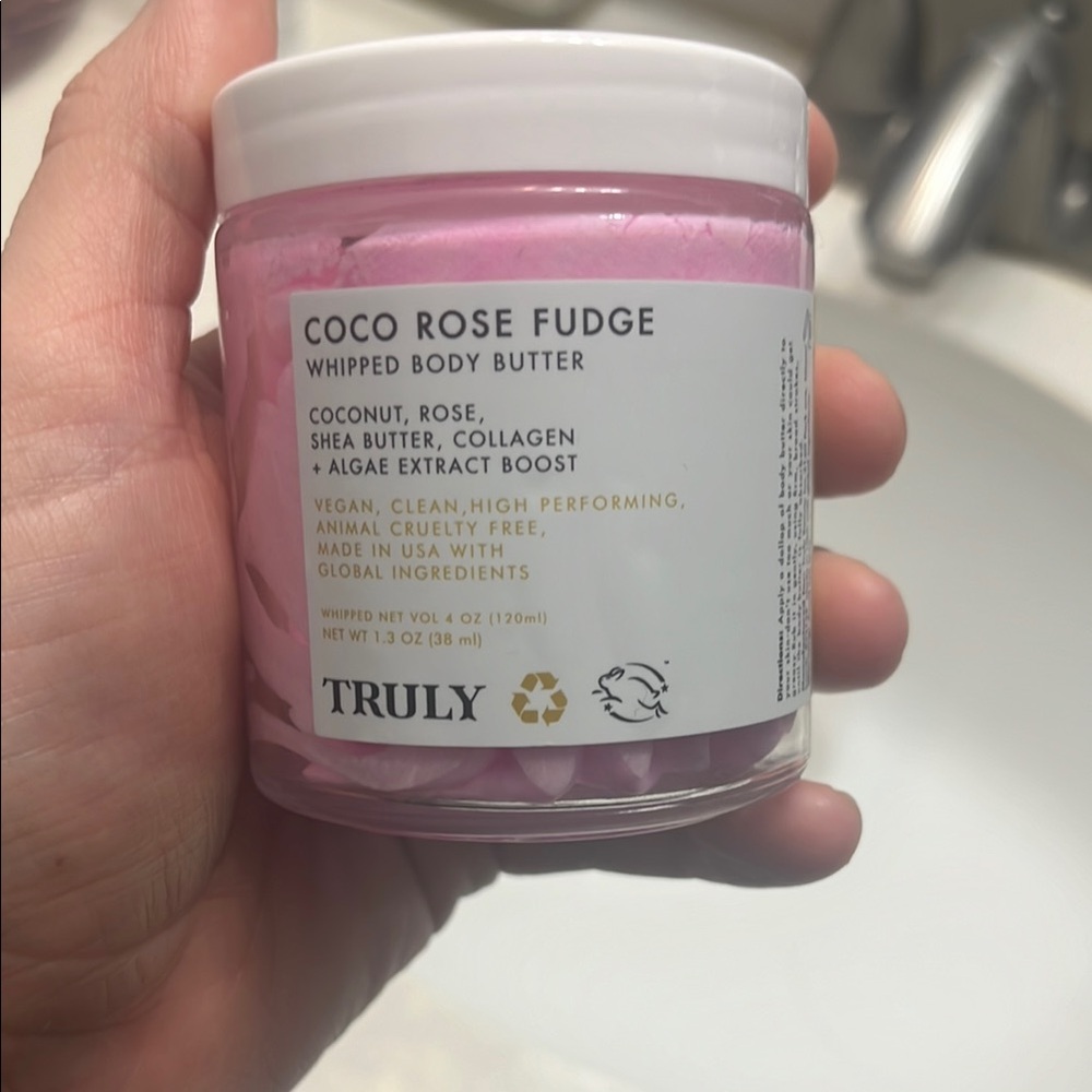Truly Coco Rose Fudge Whipped Body Butter - Pink
